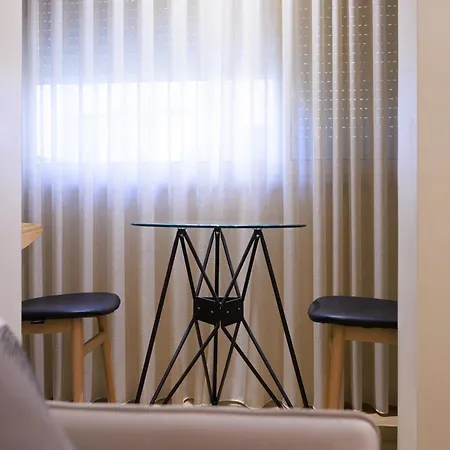 Syncron In The Center Of