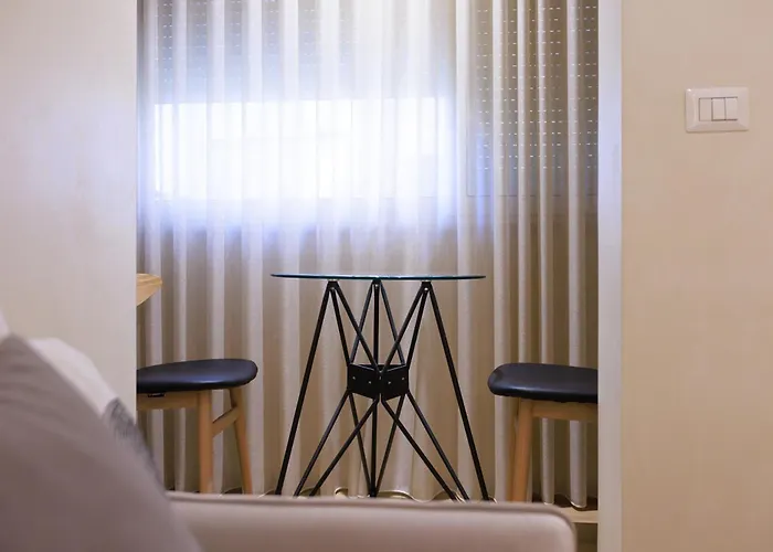 Syncron In The Center Of