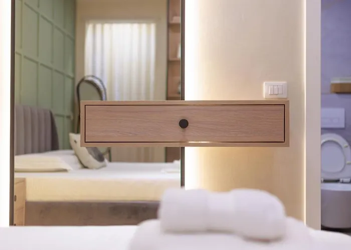 Syncron In The Center Of